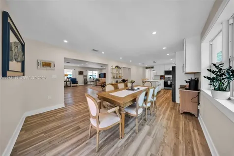 9305 SW 178th Terrace Palmetto Bay FL 33157