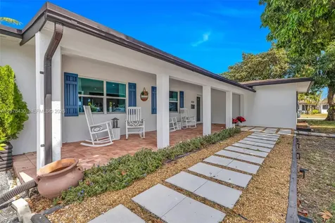 9305 SW 178th Terrace Palmetto Bay FL 33157