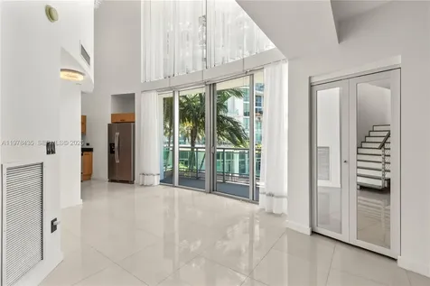 350 S Miami Avenue Miami FL 33130