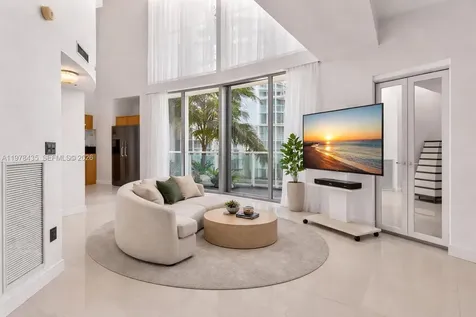 350 S Miami Avenue Miami FL 33130