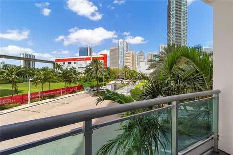 350 S Miami Avenue Miami FL 33130