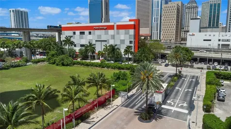 350 S Miami Avenue Miami FL 33130