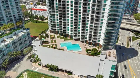 350 S Miami Avenue Miami FL 33130