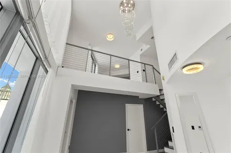 350 S Miami Avenue Miami FL 33130