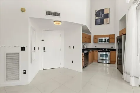 350 S Miami Avenue Miami FL 33130