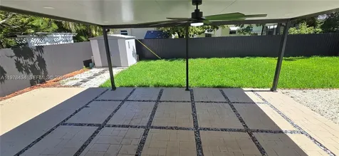 2731 SW 29th Avenue Miami FL 33133
