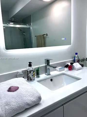 Sunny Isles Beach FL 33160