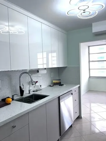 Sunny Isles Beach FL 33160