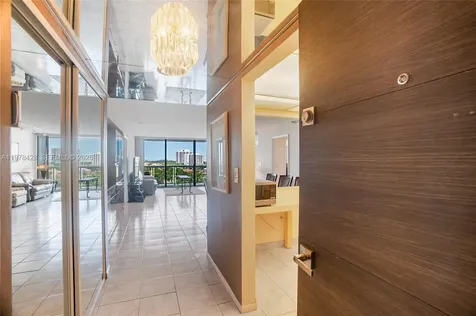 20515 E Country Club Drive Aventura FL 33180