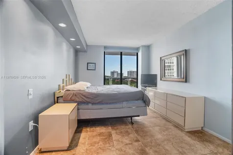 20515 E Country Club Drive Aventura FL 33180
