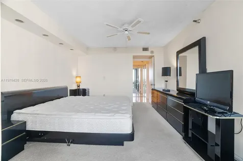 20515 E Country Club Drive Aventura FL 33180