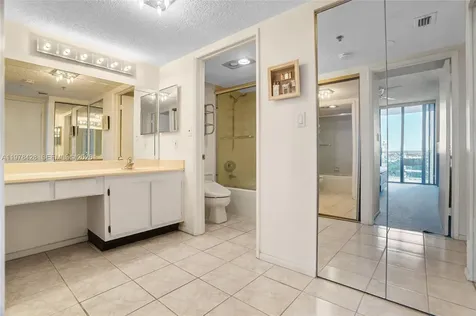 20515 E Country Club Drive Aventura FL 33180