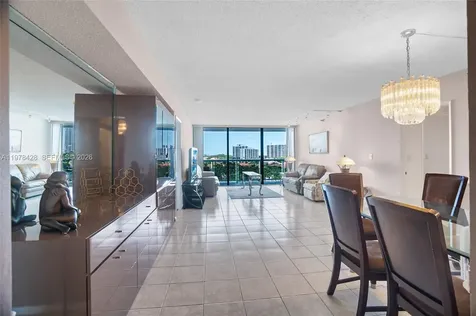 20515 E Country Club Drive Aventura FL 33180