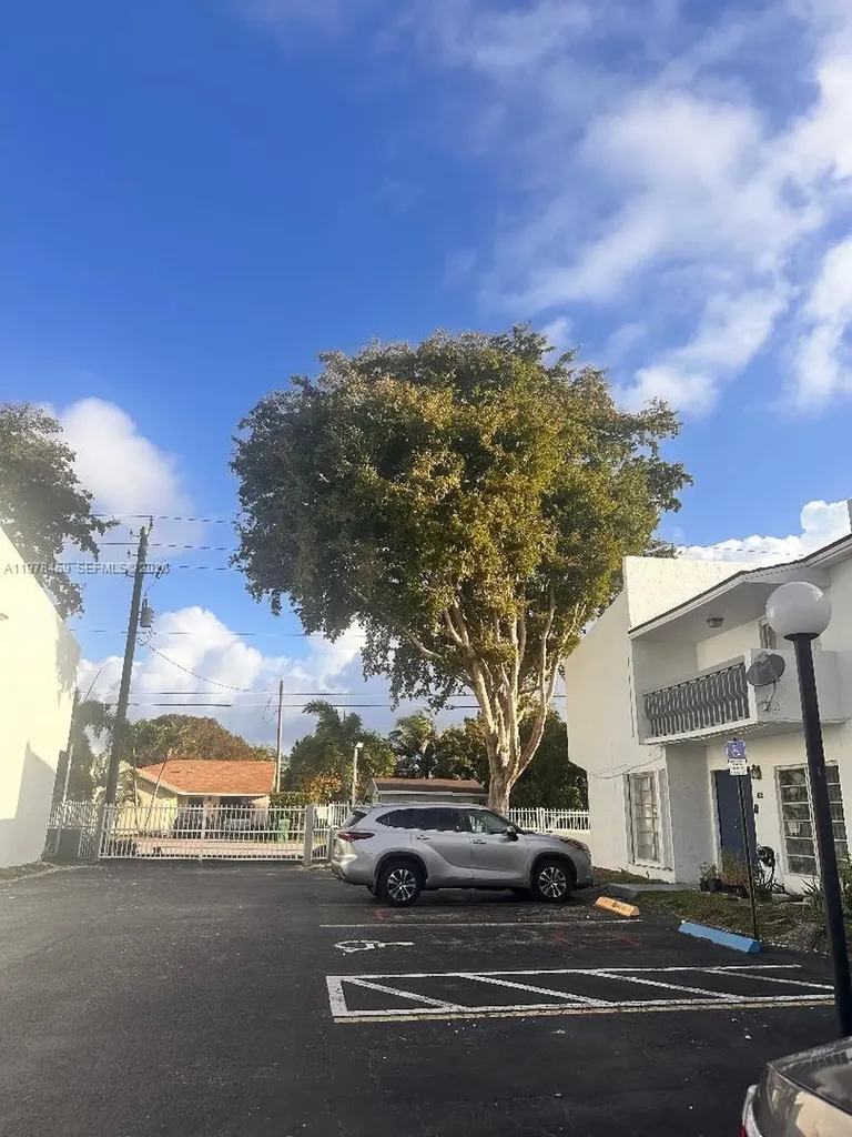 9400 SW 170th Street Palmetto Bay FL 33157