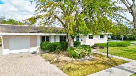 8955 SW 85th Terrace Miami FL 33173