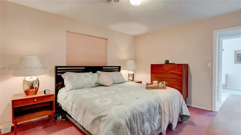 8955 SW 85th Terrace Miami FL 33173