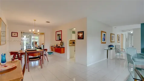 8955 SW 85th Terrace Miami FL 33173