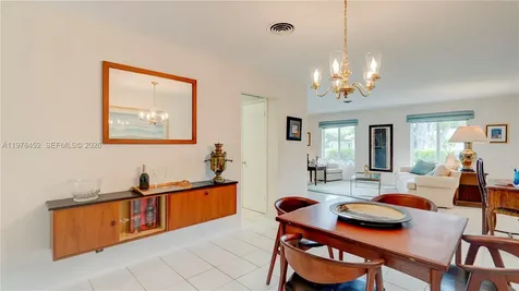 8955 SW 85th Terrace Miami FL 33173