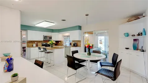 8955 SW 85th Terrace Miami FL 33173