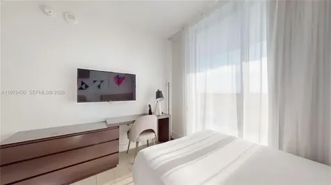 4010 S Ocean Drive Hollywood FL 33019