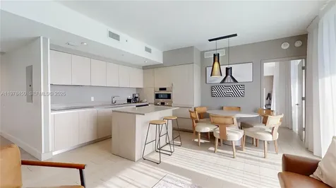 4010 S Ocean Drive Hollywood FL 33019