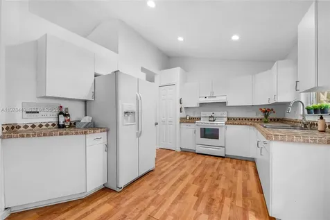 2020 SE 5th Place Homestead FL 33033