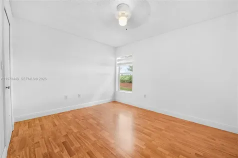 2020 SE 5th Place Homestead FL 33033