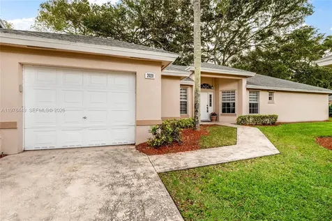2020 SE 5th Place Homestead FL 33033