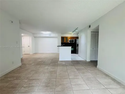 570 S Park Road Hollywood FL 33021