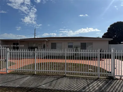18501 NW 30th Avenue Miami Gardens FL 33056