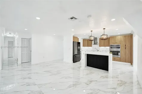 4861 NW 5th Street Plantation FL 33317