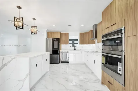 4861 NW 5th Street Plantation FL 33317