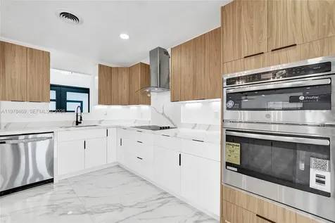 4861 NW 5th Street Plantation FL 33317