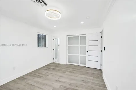 4861 NW 5th Street Plantation FL 33317