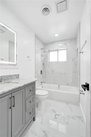 4861 NW 5th Street Plantation FL 33317