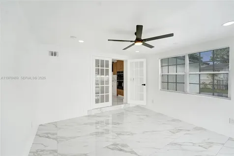 4861 NW 5th Street Plantation FL 33317
