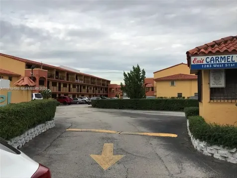 1279 W 51st Place Hialeah FL 33012
