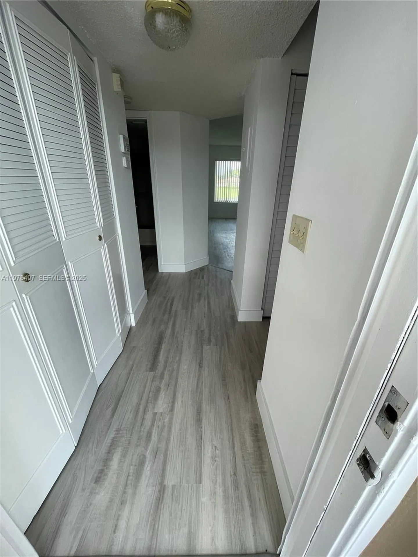 918 Twin Lakes Drive Coral Springs FL 33071