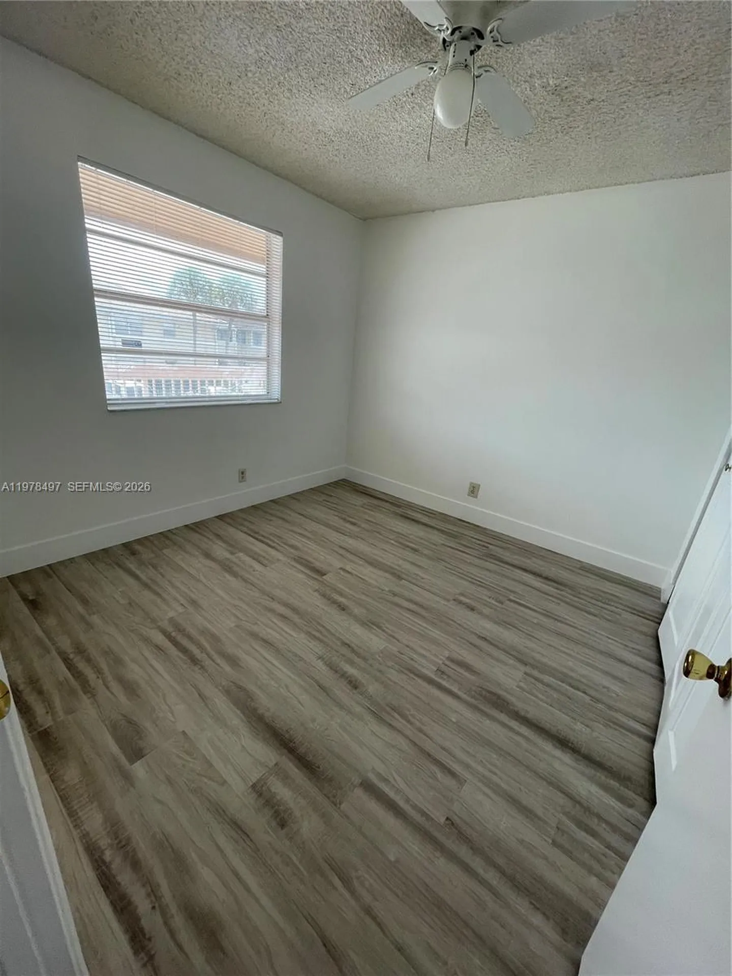 918 Twin Lakes Drive Coral Springs FL 33071