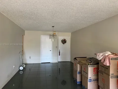 9180 Fontainebleau Boulevard Miami FL 33172