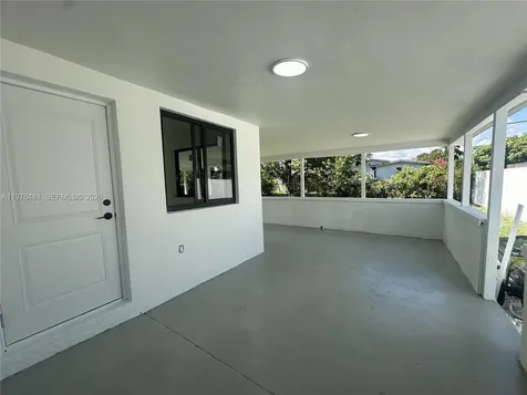 16560 SW 102nd Court Miami FL 33157