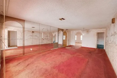 4531 SW 20th Street West Park FL 33023