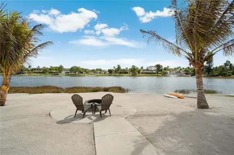 11012 SW 117th Street Miami FL 33176