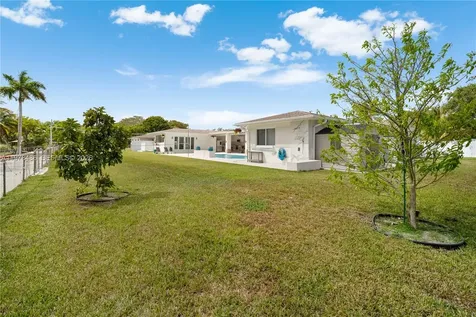 11012 SW 117th Street Miami FL 33176