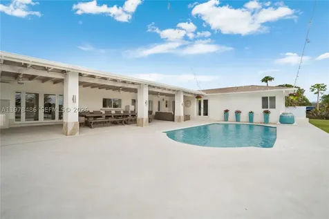 11012 SW 117th Street Miami FL 33176