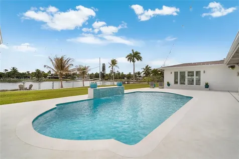 11012 SW 117th Street Miami FL 33176