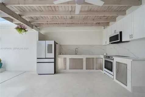 11012 SW 117th Street Miami FL 33176