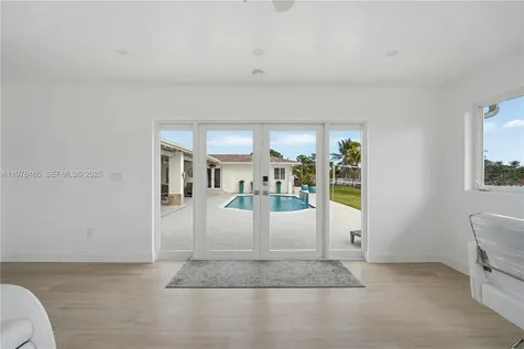 11012 SW 117th Street Miami FL 33176