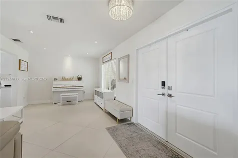 11012 SW 117th Street Miami FL 33176