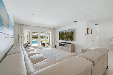 11012 SW 117th Street Miami FL 33176